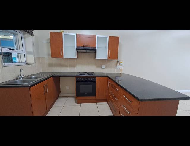 2 BEDROOM APARTMENT RENTED IN WALMER HEIGHTS